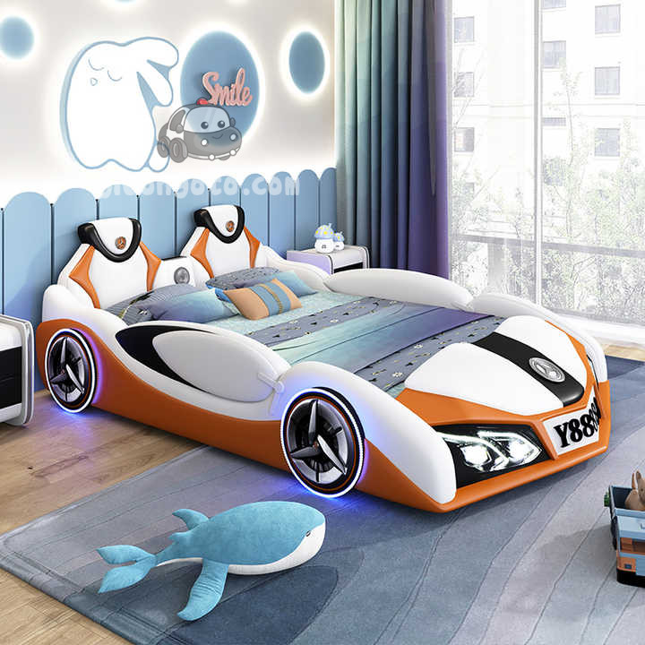 giuong-ngu-o-to-cho-be-trai-bien-so-tu-quy-8-b605-1