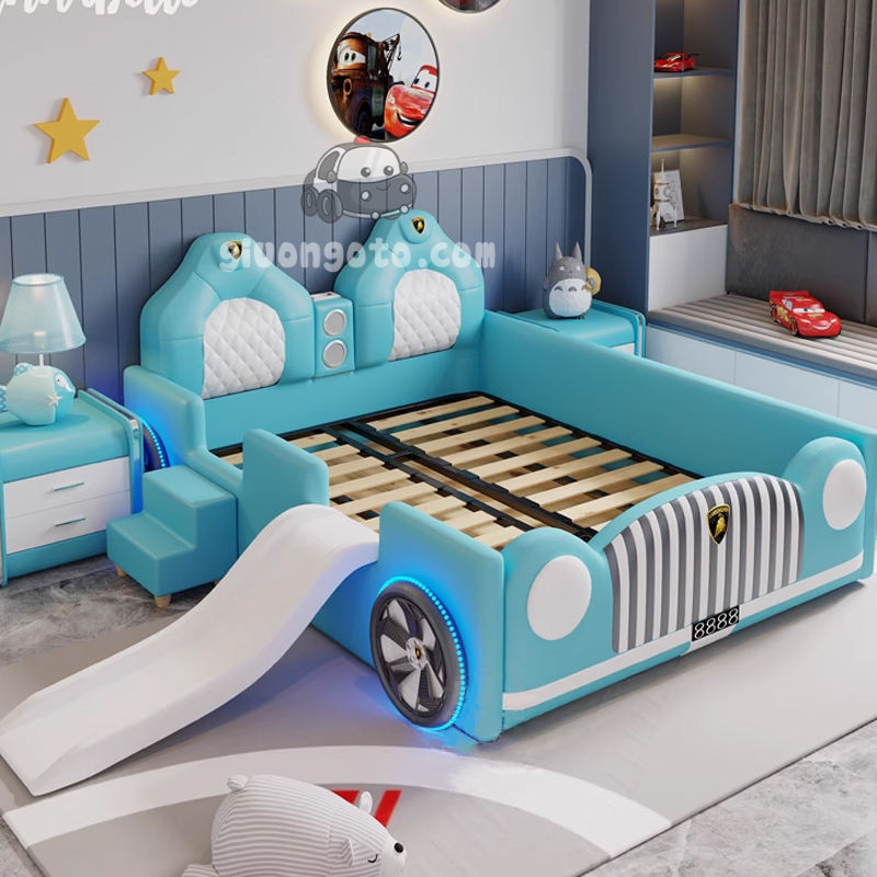 giuong-ngu-o-to-cho-be-trai-co-cau-truot-b678-6